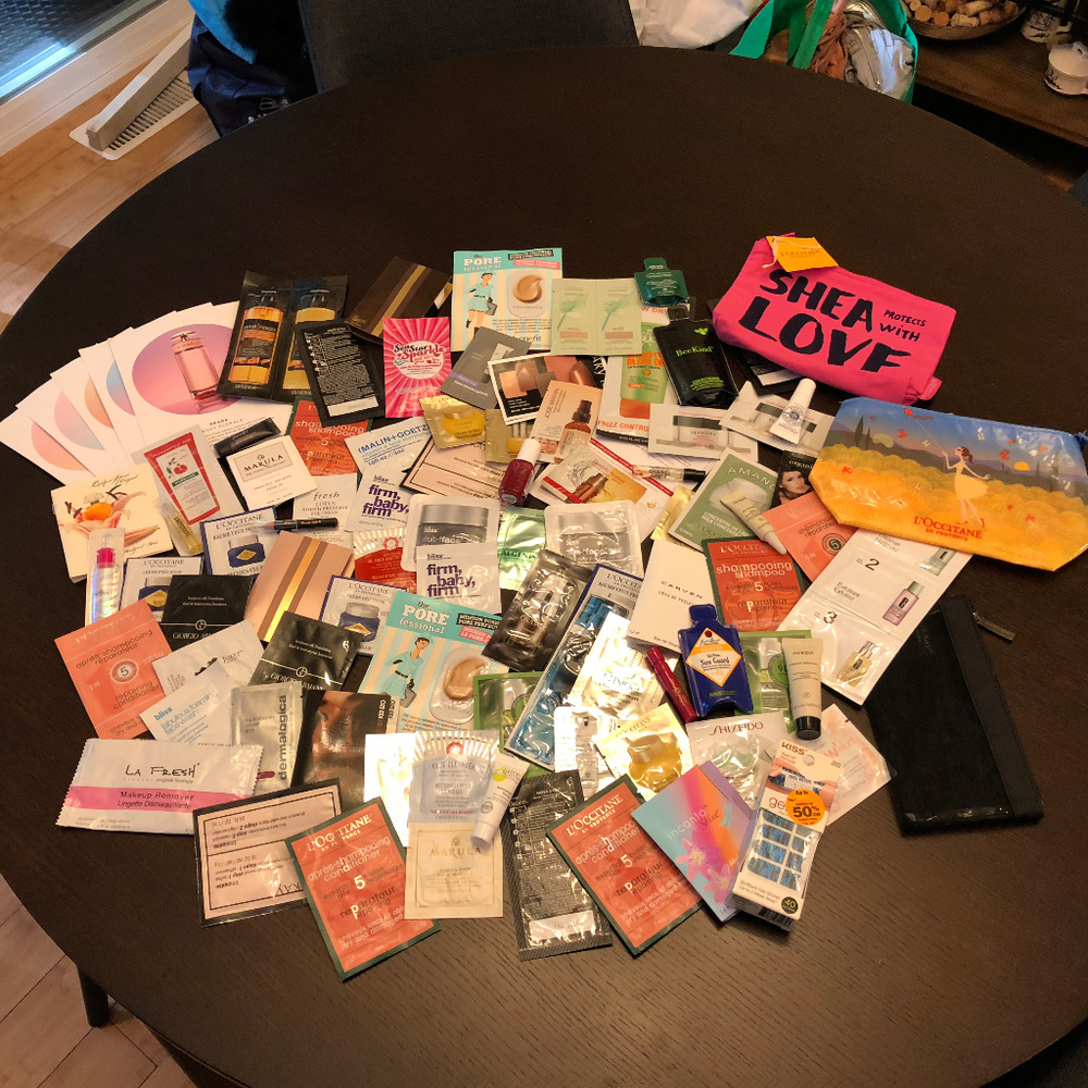 Huge Lot 90 Beauty Cosmetic Fragrance Samples - Picture 1 of 4